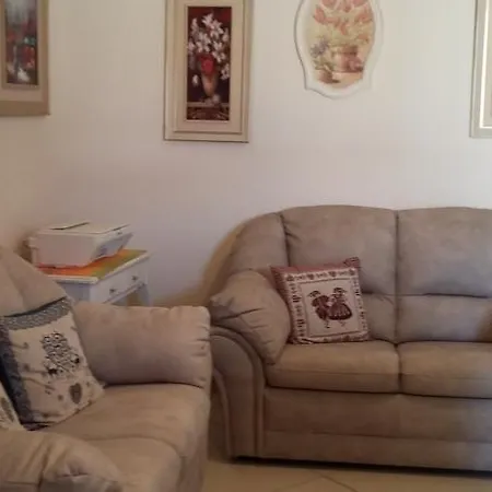 Il Pozzo Antico Bed and Breakfast Καταντζάρο